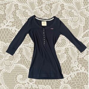 Hollister Navy Long Sleeve Tee